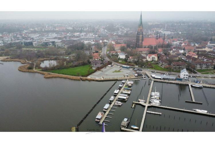 Hausboot Fjord Ankerplatz Mit Biosauna In שלזוויג מראה חיצוני תמונה